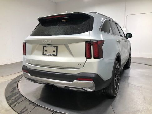 New 2026 Kia Sorento EX image 7
