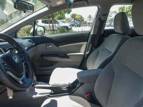 Used 2013 Honda Civic LX image 18