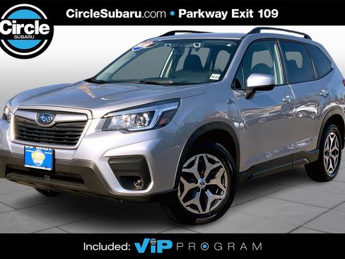 Used 2020 Subaru Forester Premium image 1