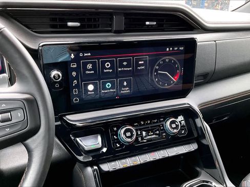 Used 2023 GMC Sierra 1500 AT4 w/ AT4 Premium Package image 7