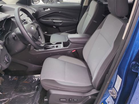 Used 2018 Ford Escape SE image 16