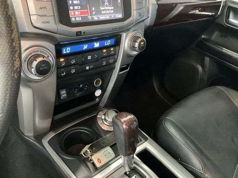 Used 2016 Toyota 4Runner Limited AWD/4WD image 12