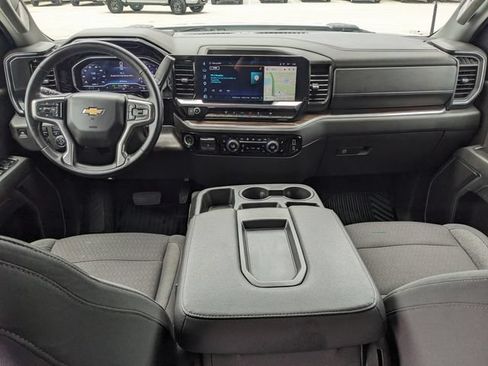 Used 2025 Chevrolet Silverado 2500 LT w/ Convenience Package AWD/4WD image 14