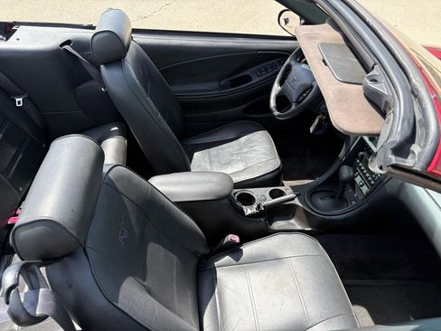 Used 2004 Ford Mustang 2dr CONVERTIBLE V6 image 50