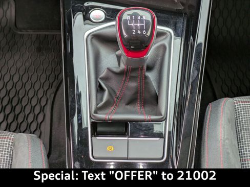 Used 2024 Volkswagen GTI SE image 20