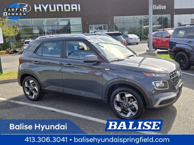 Certified 2024 Hyundai Venue SEL image 1