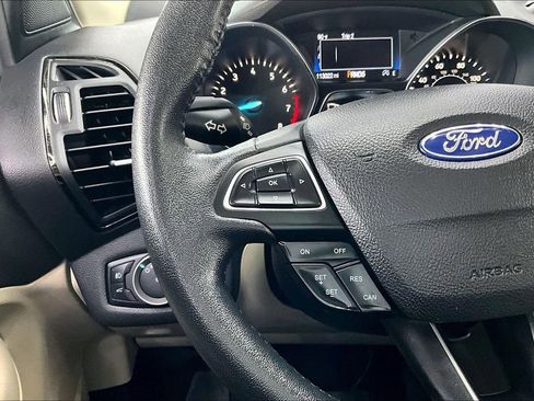 Used 2018 Ford Escape SEL AWD/4WD image 10