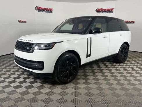 Used 2023 Land Rover Range Rover SE image 5