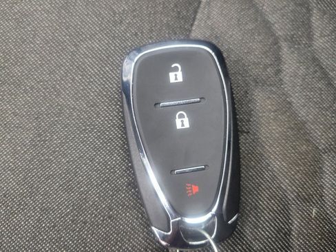 Used 2019 Chevrolet Equinox LT image 32