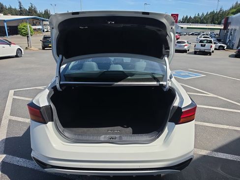 Certified 2024 Nissan Altima 2.5 S FWD image 21