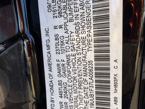 Used 2020 Acura TLX FWD image 16