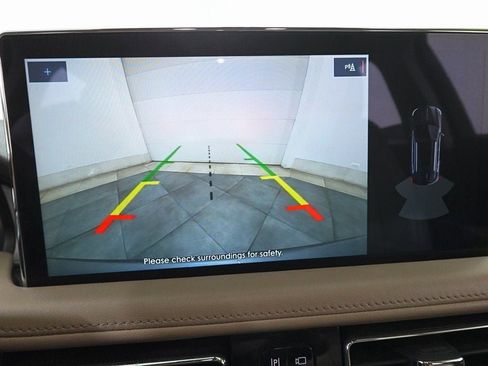 Used 2023 Lincoln Nautilus AWD w/ Premium Package image 18