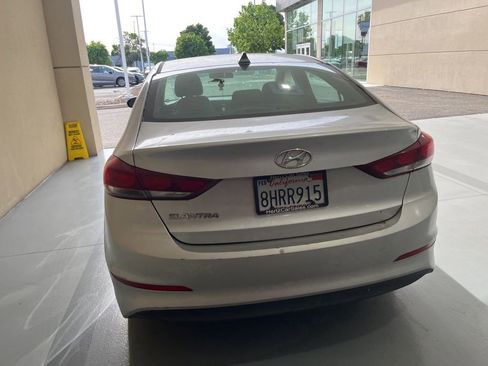 Used 2018 Hyundai Elantra SEL image 8