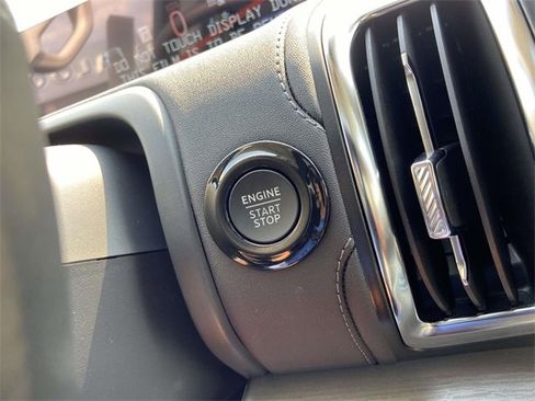 New 2025 Ford Expedition Max Platinum w/ Driver's Package image 22