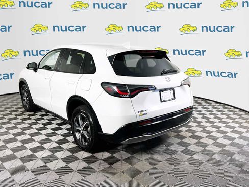 Used 2023 Honda HR-V EX-L image 5