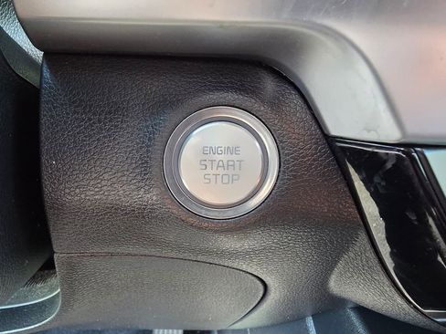 Used 2020 Kia Telluride LX image 23