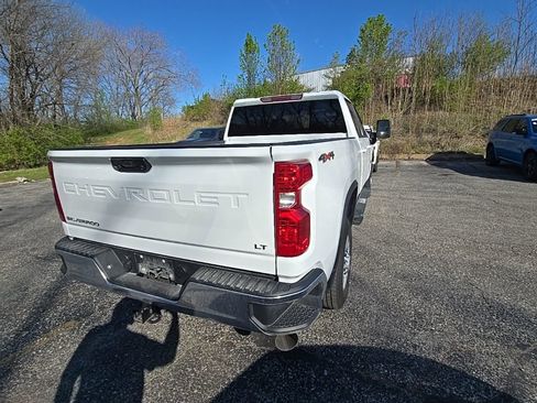Used 2025 Chevrolet Silverado 2500 LT w/ Convenience Package image 7