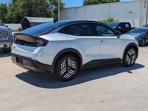 New 2026 Nissan Leaf SV+ FWD image 6