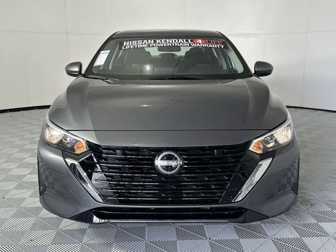 Certified 2025 Nissan Sentra SV FWD image 3