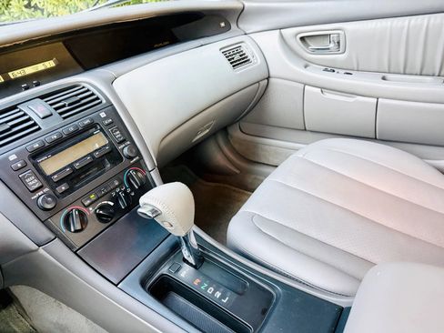 Used 2003 Toyota Avalon XL image 39