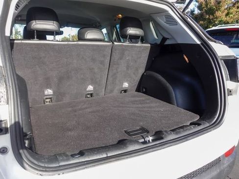 Used 2018 Jeep Compass Limited w/ Navigation Group image 28