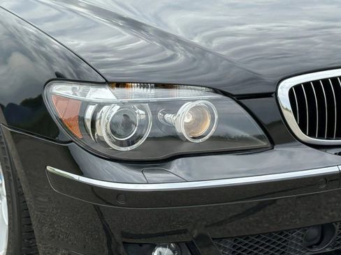 Used 2007 BMW 760Li image 11