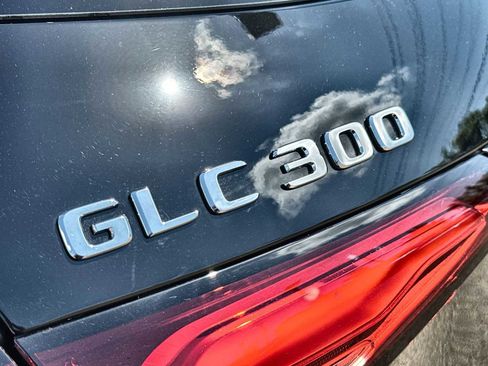New 2026 Mercedes-Benz GLC 300 image 15