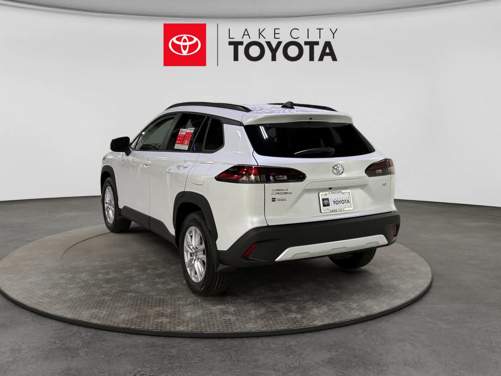 New 2026 Toyota Corolla Cross LE FWD image 3