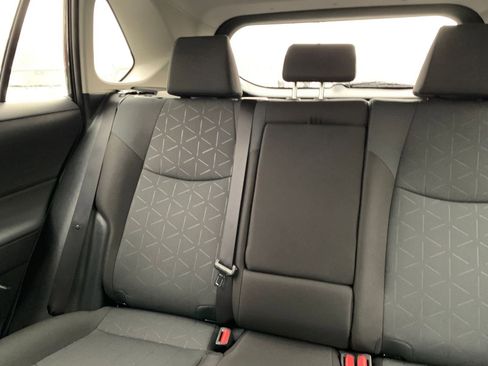 Used 2025 Toyota RAV4 XLE image 39