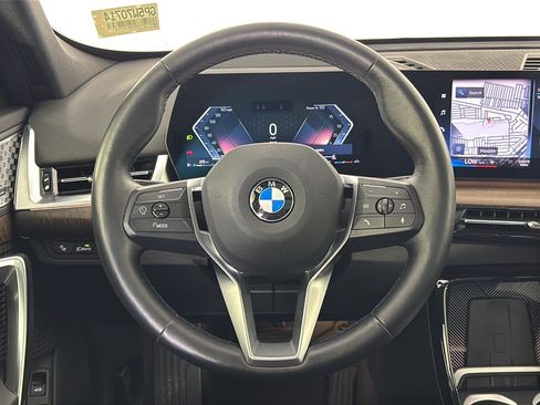 Used 2023 BMW X1 xDrive28i w/ Premium Package AWD/4WD image 10