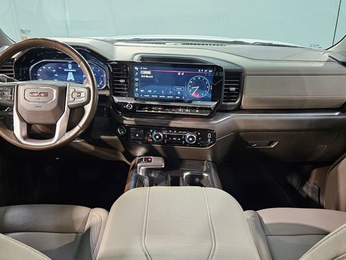 Used 2023 GMC Sierra 1500 SLT w/ SLT Premium Plus Package image 10