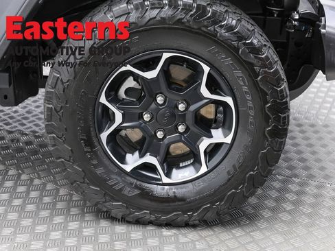 Used 2023 Jeep Wrangler Unlimited Rubicon 4xe w/ Cold Weather Group AWD/4WD image 33