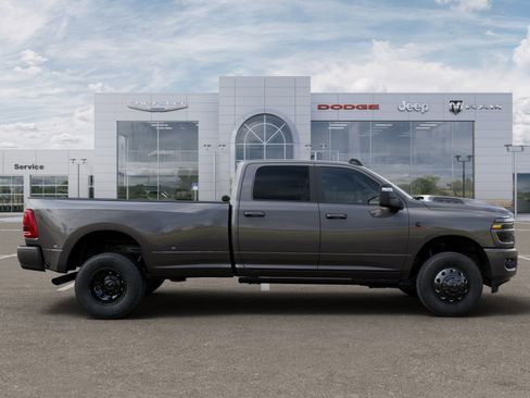 New 2026 RAM 3500 Laramie image 21