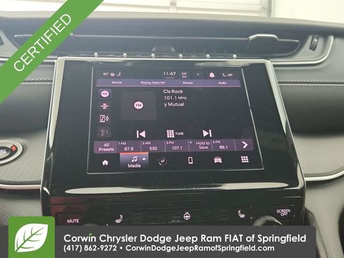 Used 2025 Jeep Grand Cherokee Laredo w/ Luxury Tech Group I AWD/4WD image 24