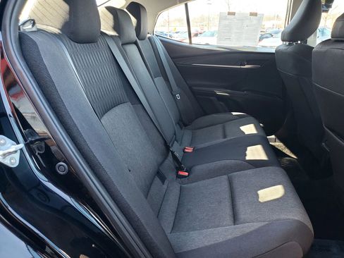 Used 2025 Toyota Camry LE FWD image 12