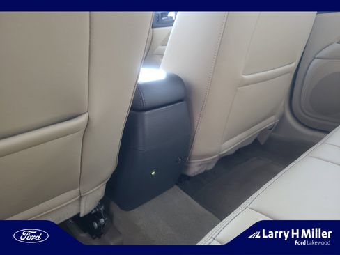 Used 2012 Ford Fusion SEL image 31