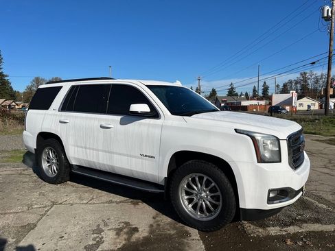 Used 2018 GMC Yukon SLT image 15