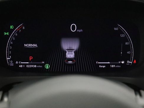 Used 2023 Acura MDX SH-AWD w/ Advance Package image 3