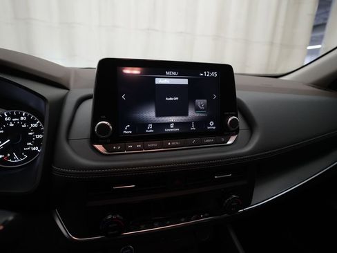 Certified 2023 Nissan Rogue SV image 6