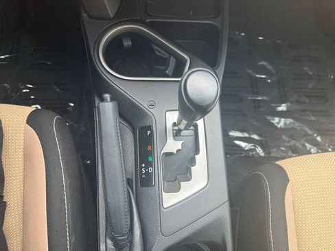 Used 2017 Toyota RAV4 XLE w/ Plus Extra Value Package FWD image 8