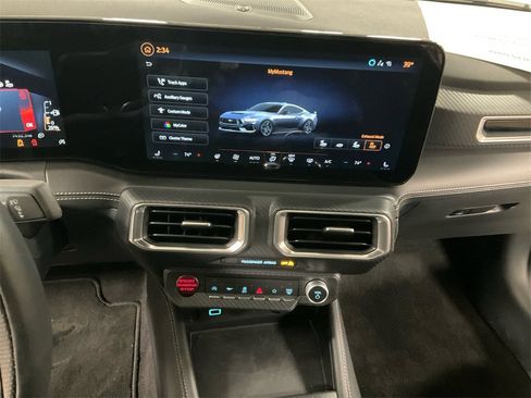 Used 2025 Ford Mustang GT Premium w/ GT Performance Package image 30