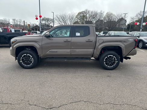 New 2026 Toyota Tacoma TRD Sport AWD/4WD image 4