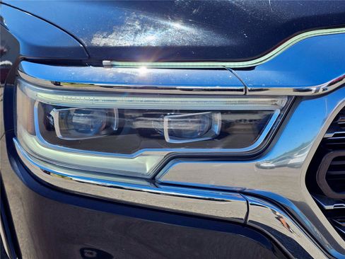 Used 2019 RAM 1500 Limited AWD/4WD image 4