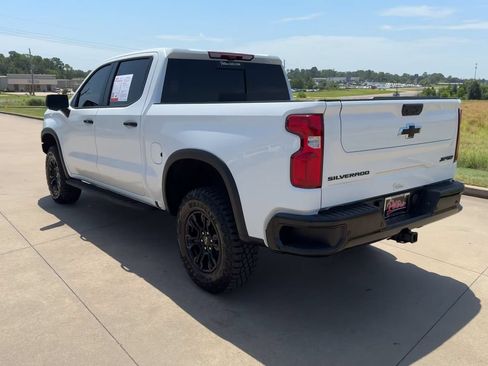 Used 2026 Chevrolet Silverado 1500 ZR2 AWD/4WD image 7
