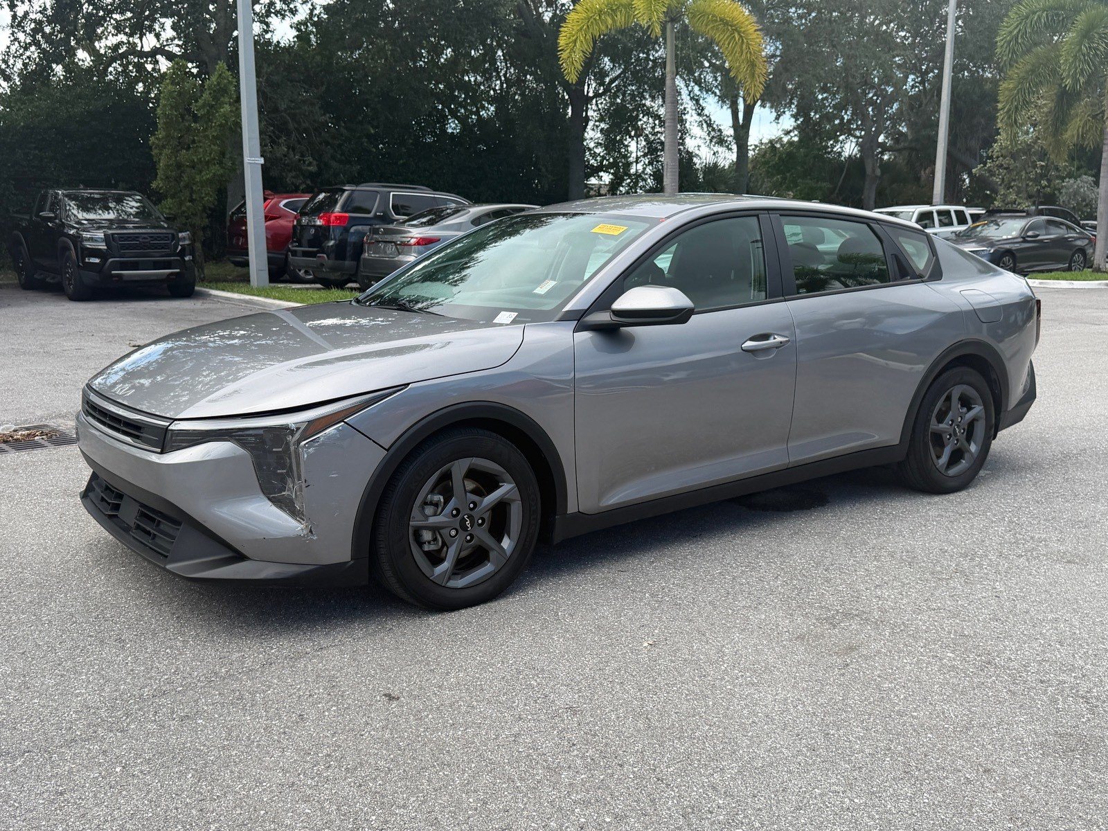 Used 2025 Kia K4 FWD image 3