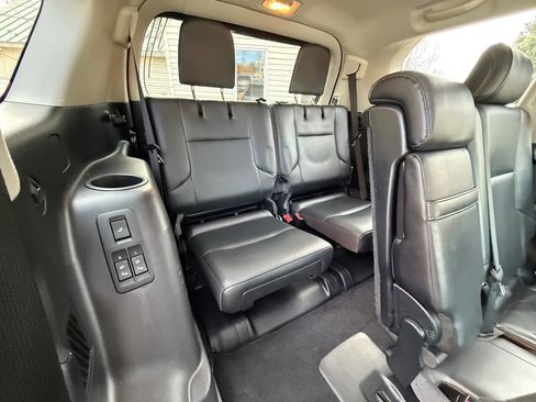 Used 2011 Lexus GX 460 image 20