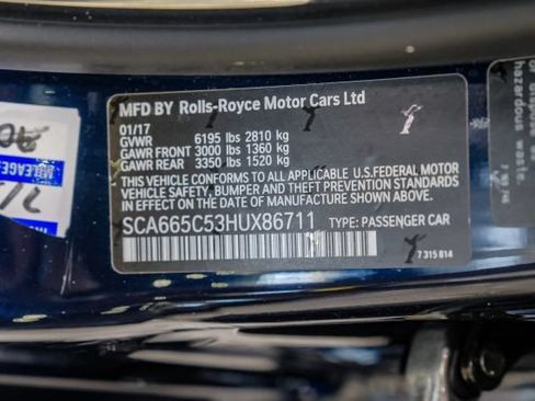 Used 2017 Rolls-Royce Wraith RWD image 89