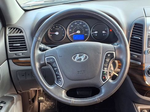 Used 2012 Hyundai Santa Fe SE FWD image 13