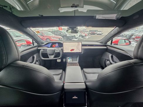 Used 2021 Tesla Model S Plaid image 2