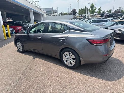 Used 2024 Nissan Sentra S FWD image 5